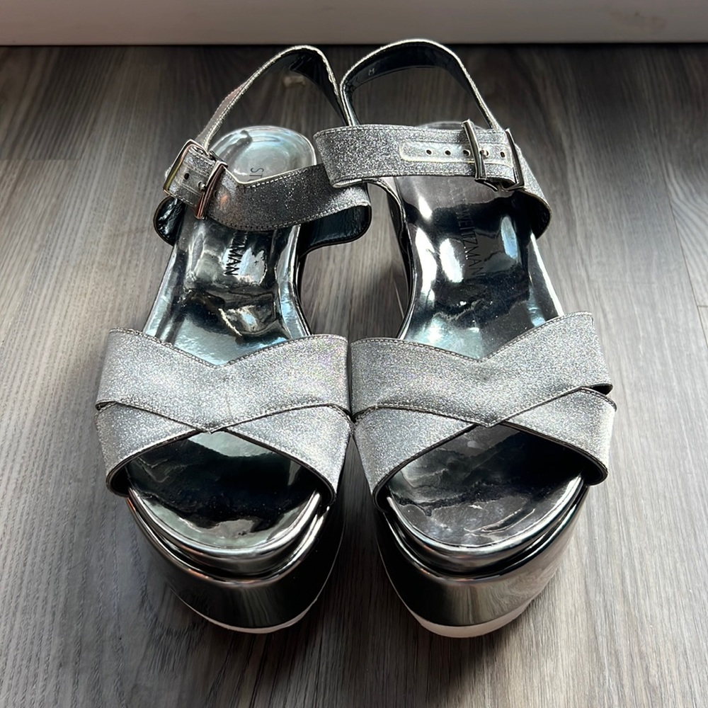 Stuart Weitzman 2.5 inch silver platform, size 7